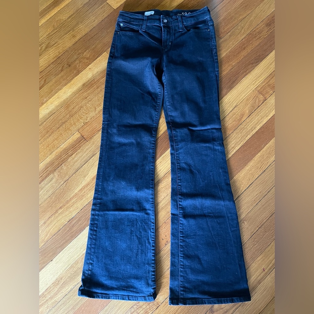 GAP Modern Flare Jeans